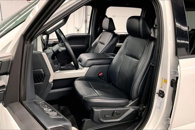2022 Ford F-350SD Lariat 4x4-Htd/Cooled Leather-Blind Spot Detection