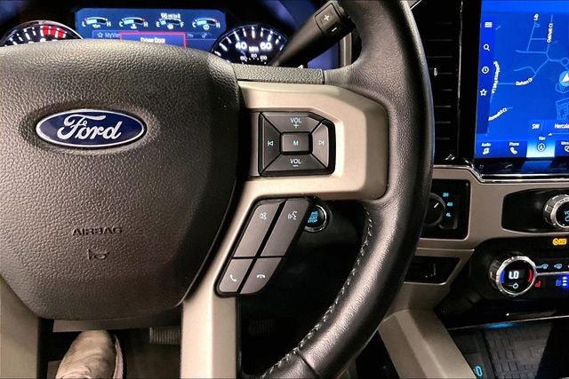 2022 Ford F-350SD Lariat 4x4-Htd/Cooled Leather-Blind Spot Detection