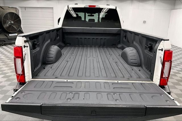 2022 Ford F-350SD Lariat 4x4-Htd/Cooled Leather-Blind Spot Detection