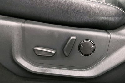 2022 Ford F-350SD Lariat 4x4-Htd/Cooled Leather-Blind Spot Detection