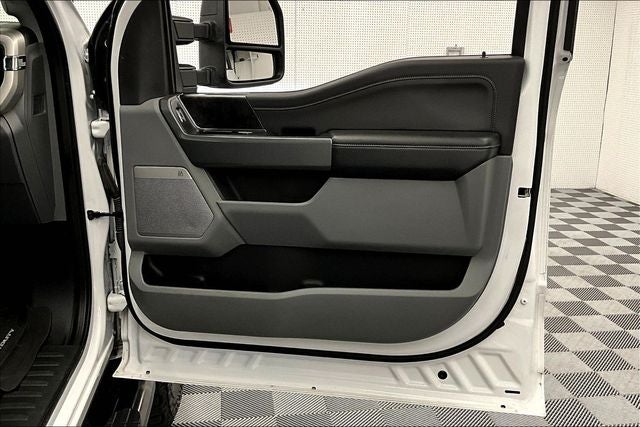 2023 Ford F-350SD XLT 4x4 - Diesel - Pemium Pkg - Sport Appearance Pkg