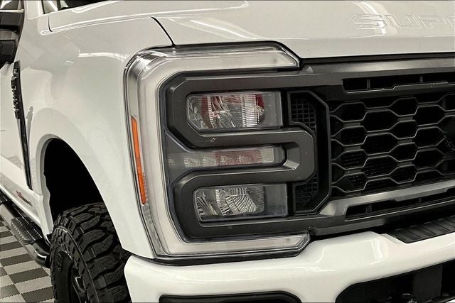 2023 Ford F-350SD XLT 4x4 - Diesel - Pemium Pkg - Sport Appearance Pkg