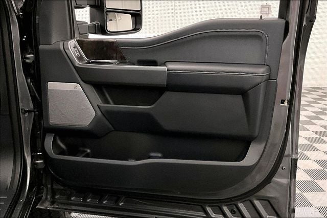 2026 Ford F-350SD Lariat 4x4 - Htd/Cooled Leather - Blind Spot Detection