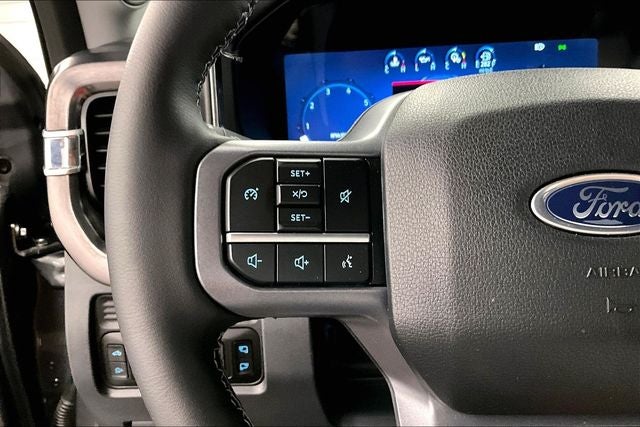 2026 Ford F-350SD Lariat 4x4 - Htd/Cooled Leather - Blind Spot Detection