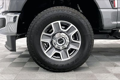 2026 Ford F-350SD Lariat 4x4 - Htd/Cooled Leather - Blind Spot Detection