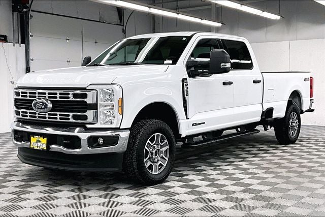 2025 Ford F-350SD XLT 4x4 - Turbodiesel - Apple CarPlay/Android Auto