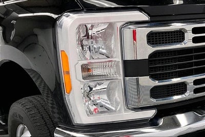 2023 Ford F-350SD XLT Dually - 4x4 - Diesel - Remote Start