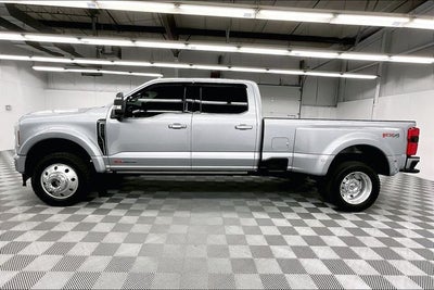 2024 Ford F-450SD Platinum DRW