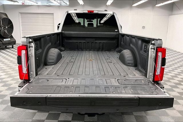 2024 Ford F-450SD Platinum DRW