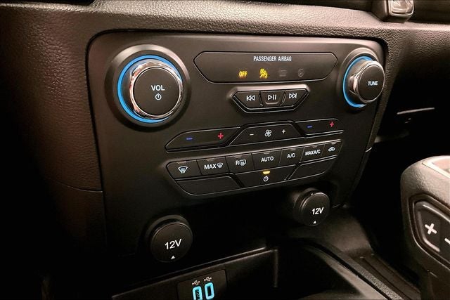 2022 Ford Ranger XLT 4x4 - Splash-Sand Edition - Blind Spot Detection