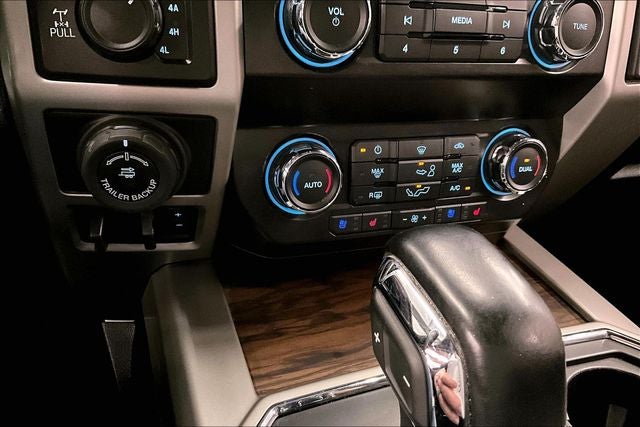 2020 Ford F-150 Lariat 4x4 - Htd/Cooled Leather - Blind Spot Detection