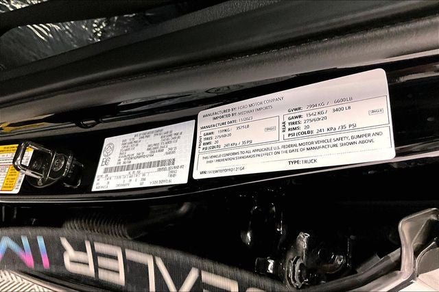 2023 Ford F-150 Lariat 4x4 - Pano Roof - Htd/Cooled Leather - 20'' Wheels