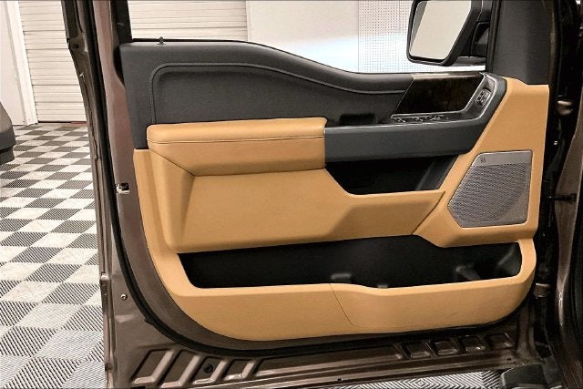 2023 Ford F-150 Lariat 4x4-Pano Roof-Htd/Cooled Leather-Remote Start