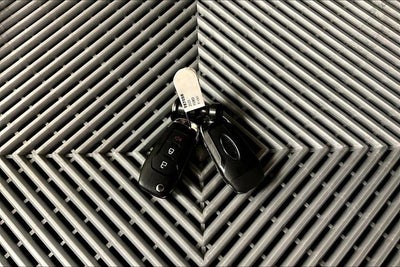 2025 Ford F-150 STX 4x4 - Black Appearance Pkg - Blind Spot Detection