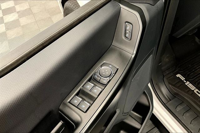 2025 Ford F-150 STX 4x4 - Black Appearance Pkg - Blind Spot Detection