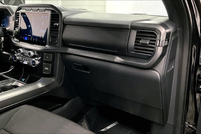 2024 Ford F-150 XLT 4x4-Blind Spot Monitor-Apple CarPlay/Android Auto