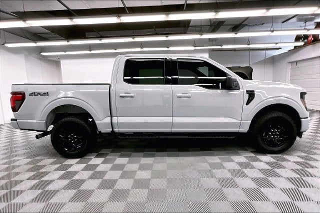 2024 Ford F-150 XLT 4x4-Blind Spot Monitor-Apple CarPlay/Android Auto
