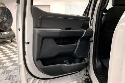 2024 Ford F-150 XLT 4x4-Blind Spot Monitor-Apple CarPlay/Android Auto
