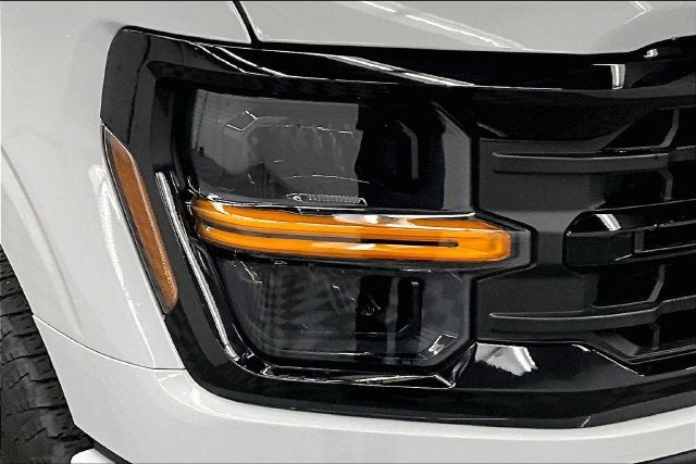 2024 Ford F-150 XLT 4x4-Blind Spot Monitor-Apple CarPlay/Android Auto