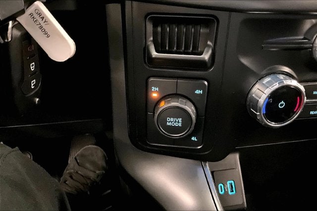 2024 Ford F-150 XLT 4x4-Blind Spot Monitor-Apple CarPlay/Android Auto