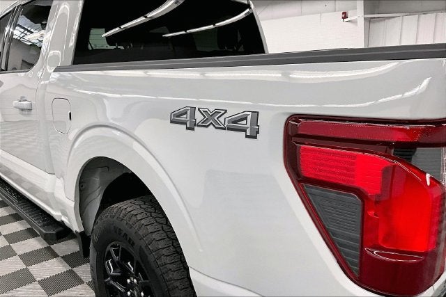 2024 Ford F-150 XLT 4x4-Blind Spot Monitor-Apple CarPlay/Android Auto