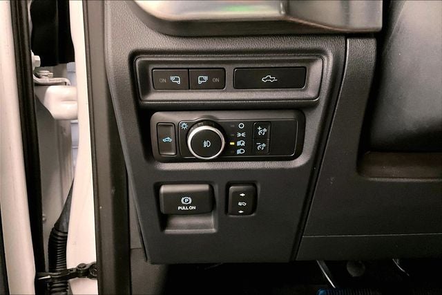 2022 Ford F-150 Lariat 4x4-Pano Roof-Adaptive Cruise-Htd/Cooled Leather