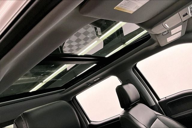 2023 Ford F-150 Lariat 4x4-Pano Roof-Adaptive Cruise-Htd/Cooled Leather