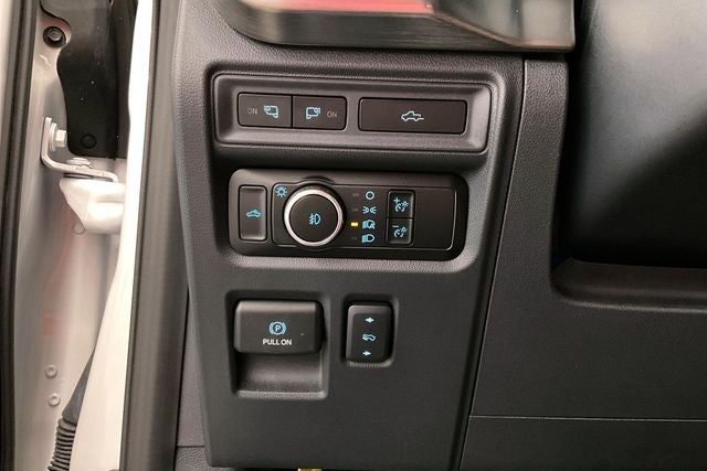 2023 Ford F-150 Lariat 4x4-Pano Roof-Adaptive Cruise-Htd/Cooled Leather