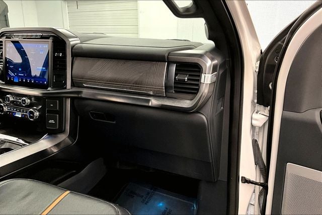 2022 Ford F-150 Platinum 4x4 - Pano Roof - Htd/Cooled Massaging Leather
