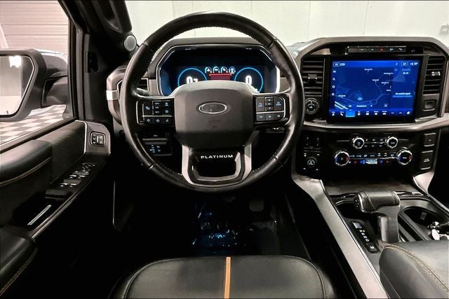 2022 Ford F-150 Platinum 4x4 - Pano Roof - Htd/Cooled Massaging Leather
