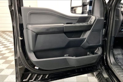 2023 Ford F-150 XLT 4x4-Pano Roof-Htd Seats-Blind Spot Monitor