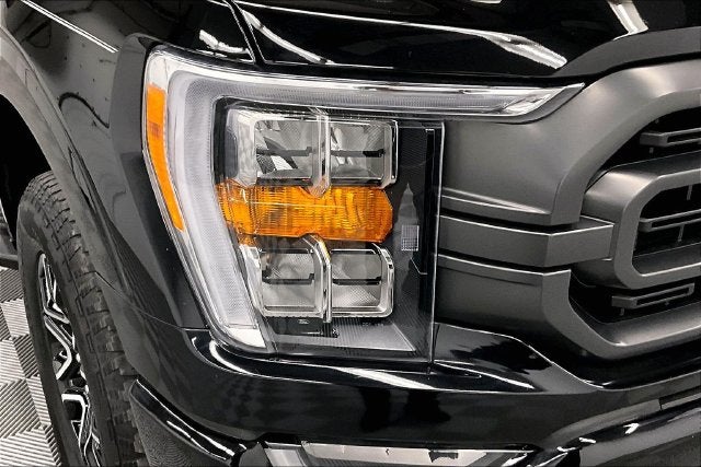 2023 Ford F-150 XLT 4x4-Pano Roof-Htd Seats-Blind Spot Monitor