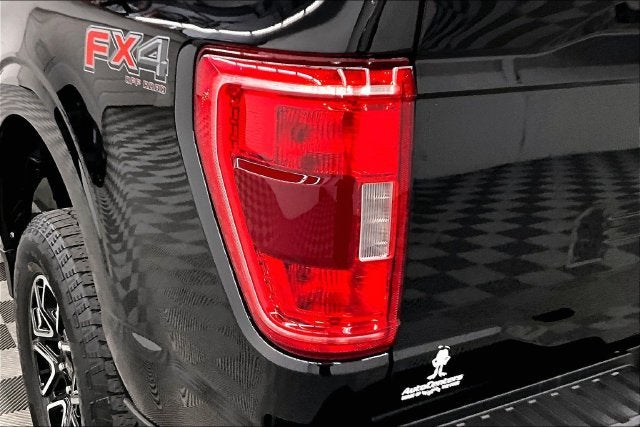 2023 Ford F-150 XLT 4x4-Pano Roof-Htd Seats-Blind Spot Monitor