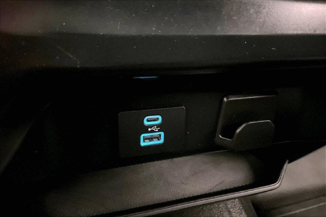 2023 Ford F-150 XLT 4x4-Blind Spot Monitor-Apple CarPlay/Android Auto