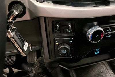 2023 Ford F-150 XLT 4x4-Blind Spot Monitor-Apple CarPlay/Android Auto