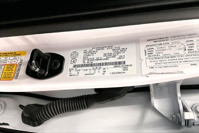 2023 Ford F-150 XLT 4x4-Blind Spot Monitor-Apple CarPlay/Android Auto