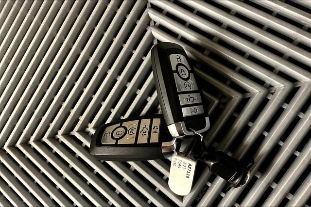 2023 Ford F-150 XLT 4x4 - Sport Pkg - Htd Seats - Remote Start