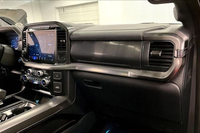 2024 Ford F-150 Lariat 4x4 - Black Appearance Pkg - Pano Roof