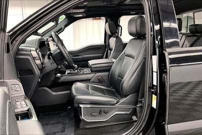 2024 Ford F-150 Lariat 4x4 - Black Appearance Pkg - Pano Roof