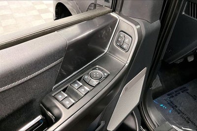 2024 Ford F-150 Lariat 4x4 - Black Appearance Pkg - Pano Roof