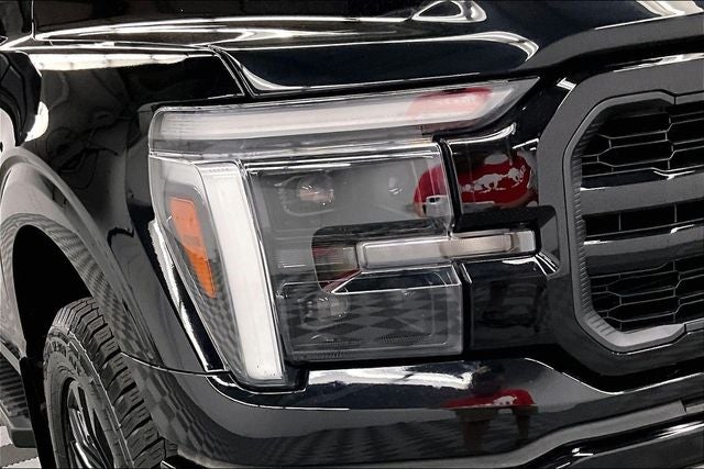 2024 Ford F-150 Lariat 4x4 - Black Appearance Pkg - Pano Roof