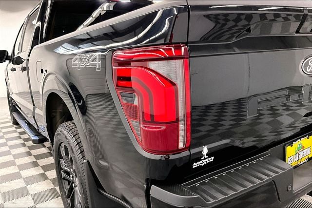 2024 Ford F-150 Lariat 4x4 - Black Appearance Pkg - Pano Roof