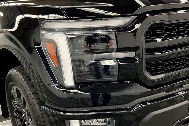 2024 Ford F-150 Lariat 4x4 - Black Appearance Pkg - Htd/Cooled Leather