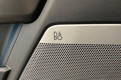 2024 Ford F-150 Lariat 4x4 - Black Appearance Pkg - Htd/Cooled Leather