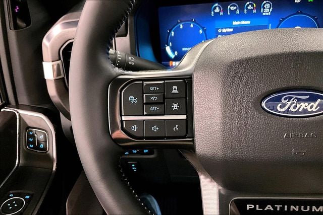 2025 Ford F-150 Platinum 4x4 - Pano Roof - Htd/Cooled Massaging Leather