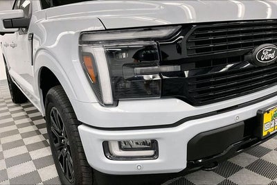 2025 Ford F-150 Platinum 4x4 - Pano Roof - Htd/Cooled Massaging Leather