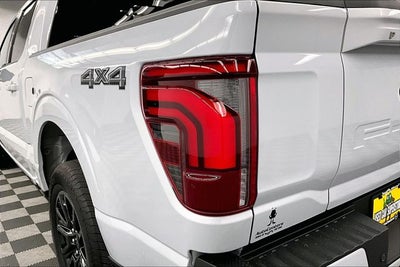 2025 Ford F-150 Platinum 4x4 - Pano Roof - Htd/Cooled Massaging Leather