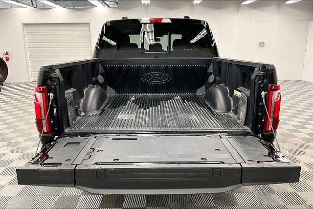 2024 Ford F-150 Platinum 4x4 - Pano Roof - Htd/Cooled Massaging Seats