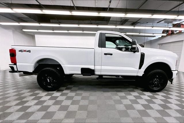 2024 Ford F-350SD XL 4x4-Blind Spot Monitor-Apple CarPlay/Android Auto