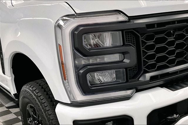 2024 Ford F-350SD XL 4x4-Blind Spot Monitor-Apple CarPlay/Android Auto